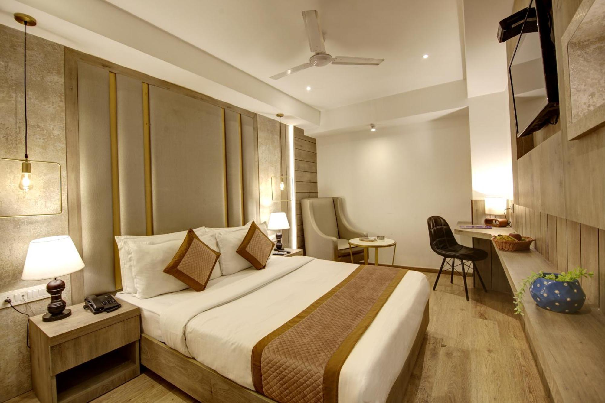 Hotel Town Pallace Inn Patel Nagar New Delhi 외부 사진