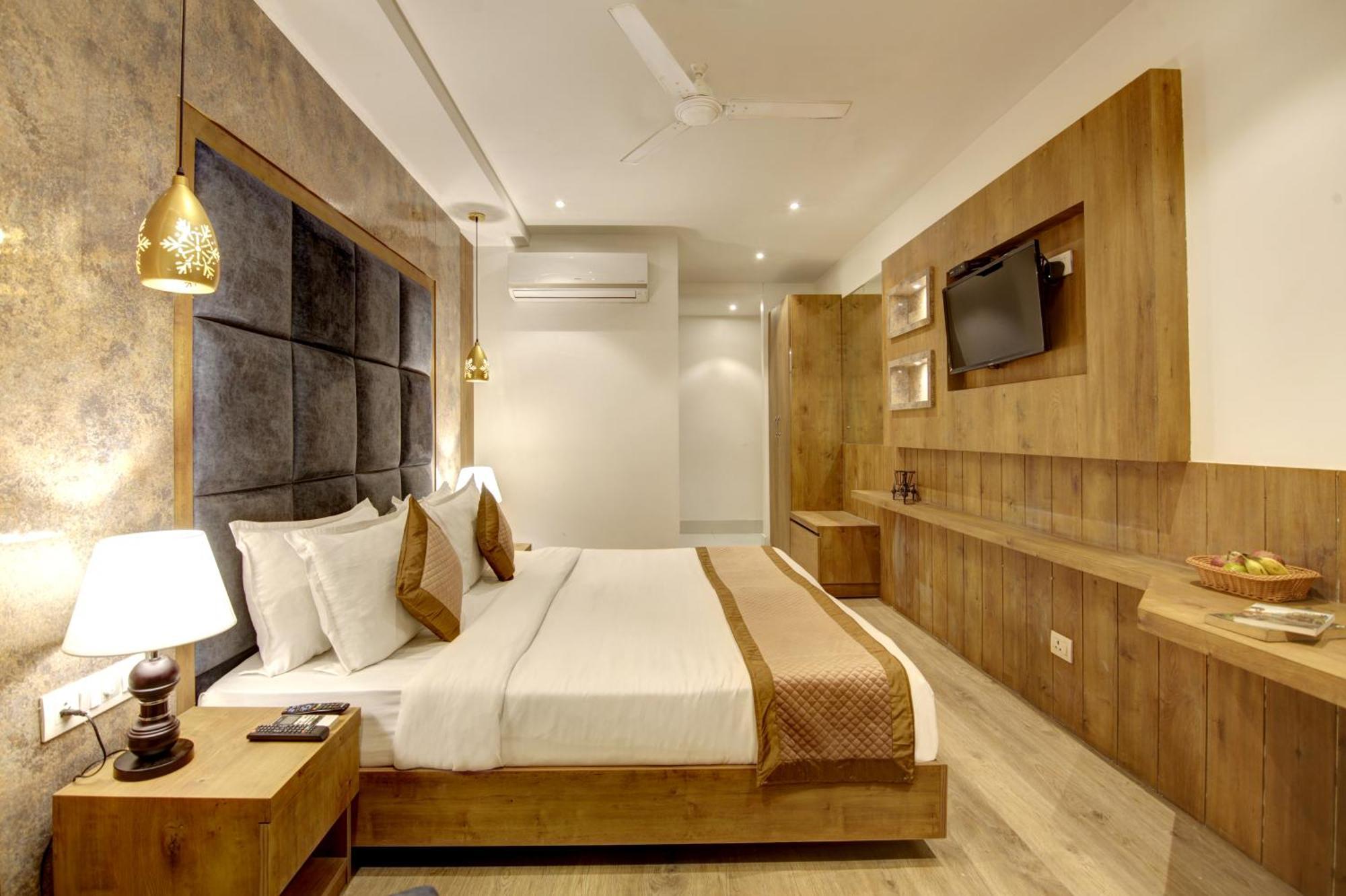 Hotel Town Pallace Inn Patel Nagar New Delhi 외부 사진