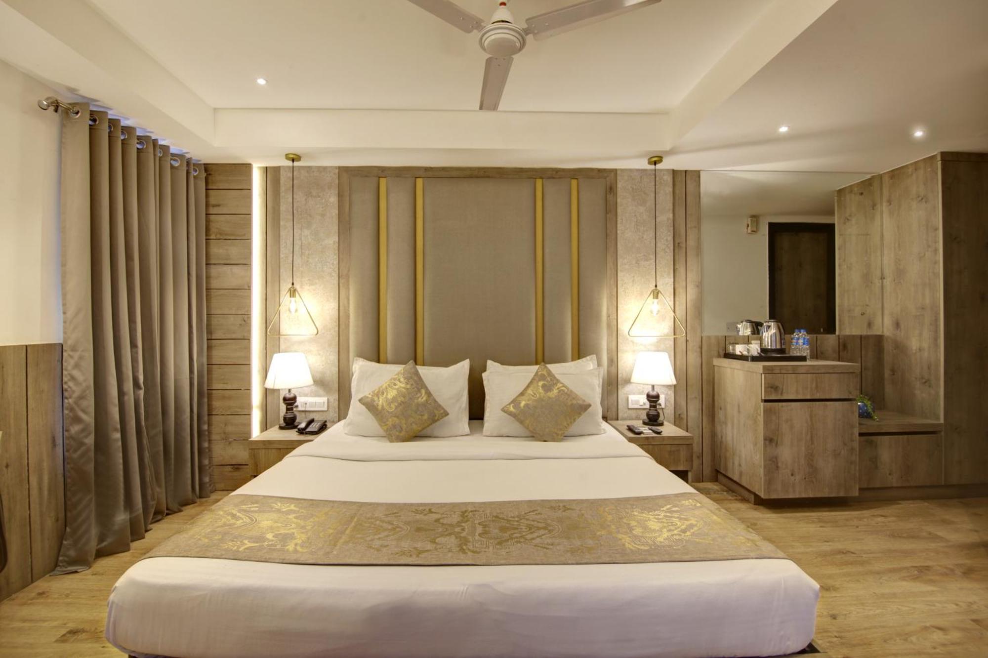 Hotel Town Pallace Inn Patel Nagar New Delhi 외부 사진