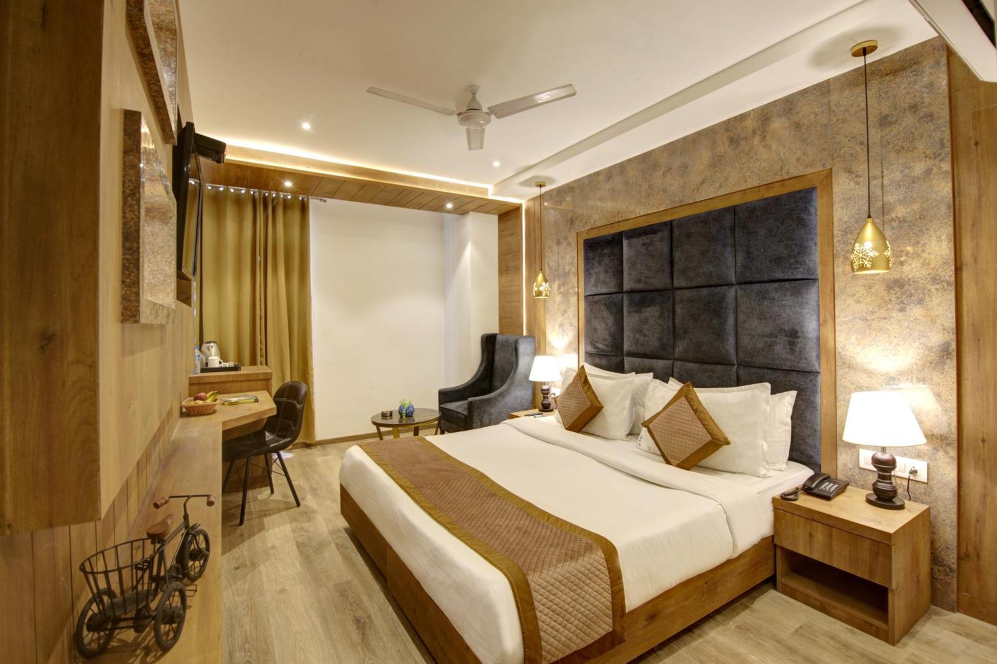 Hotel Town Pallace Inn Patel Nagar New Delhi 외부 사진
