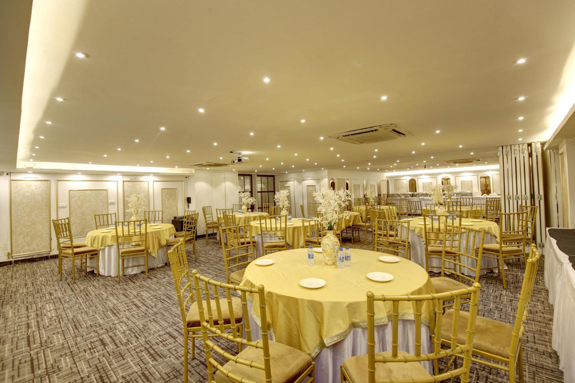 Hotel Town Pallace Inn Patel Nagar New Delhi 외부 사진