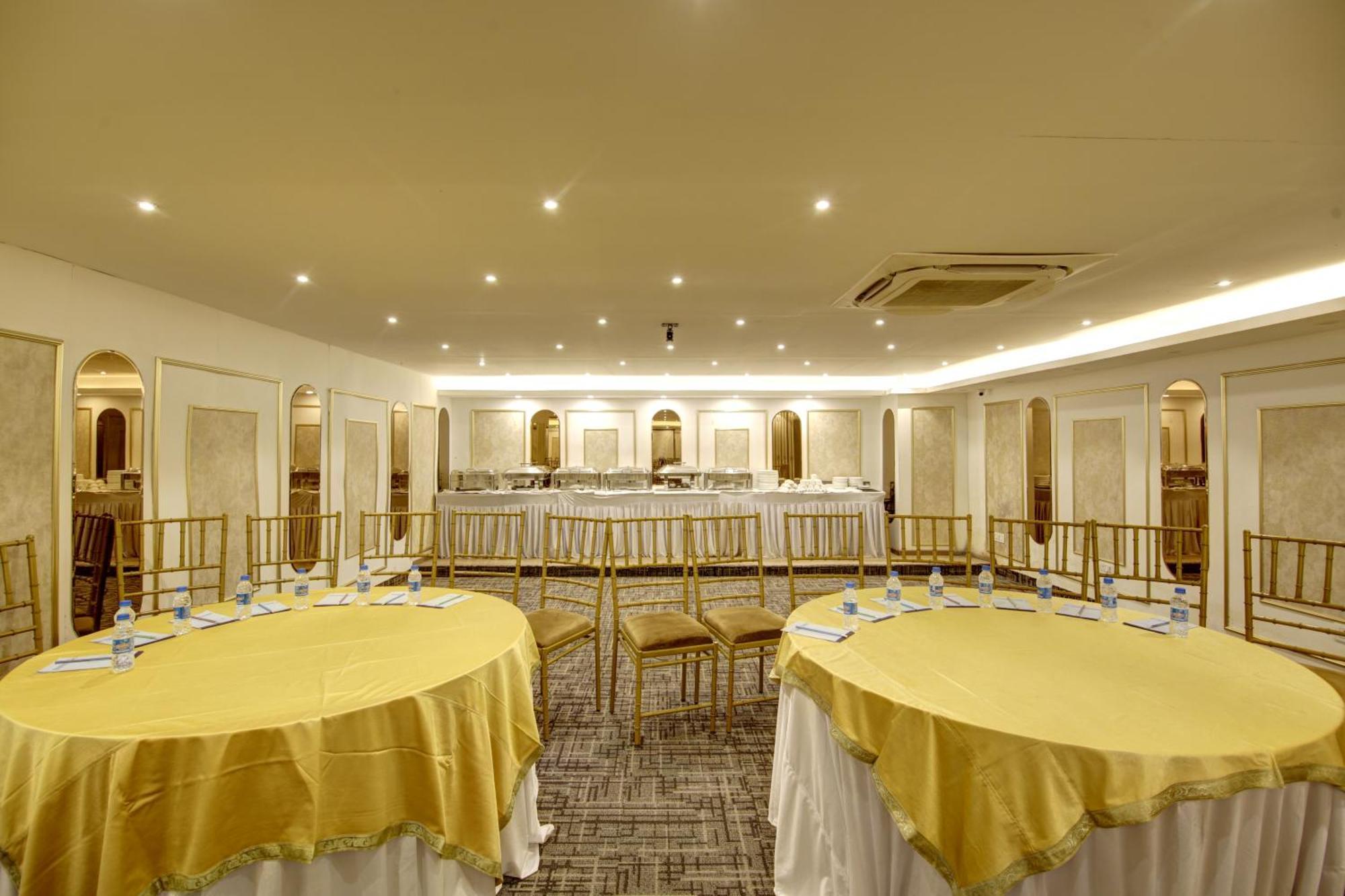 Hotel Town Pallace Inn Patel Nagar New Delhi 외부 사진