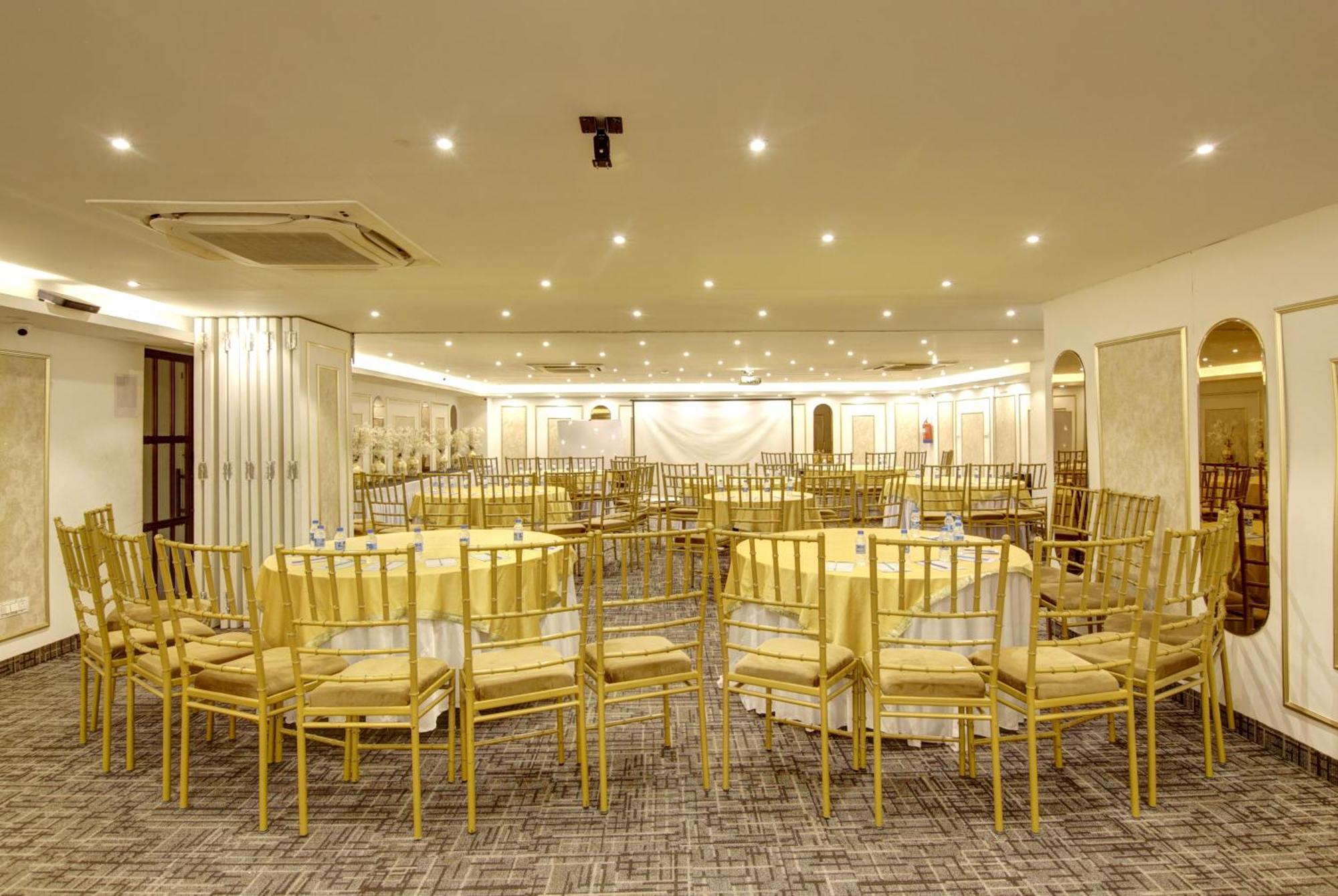 Hotel Town Pallace Inn Patel Nagar New Delhi 외부 사진