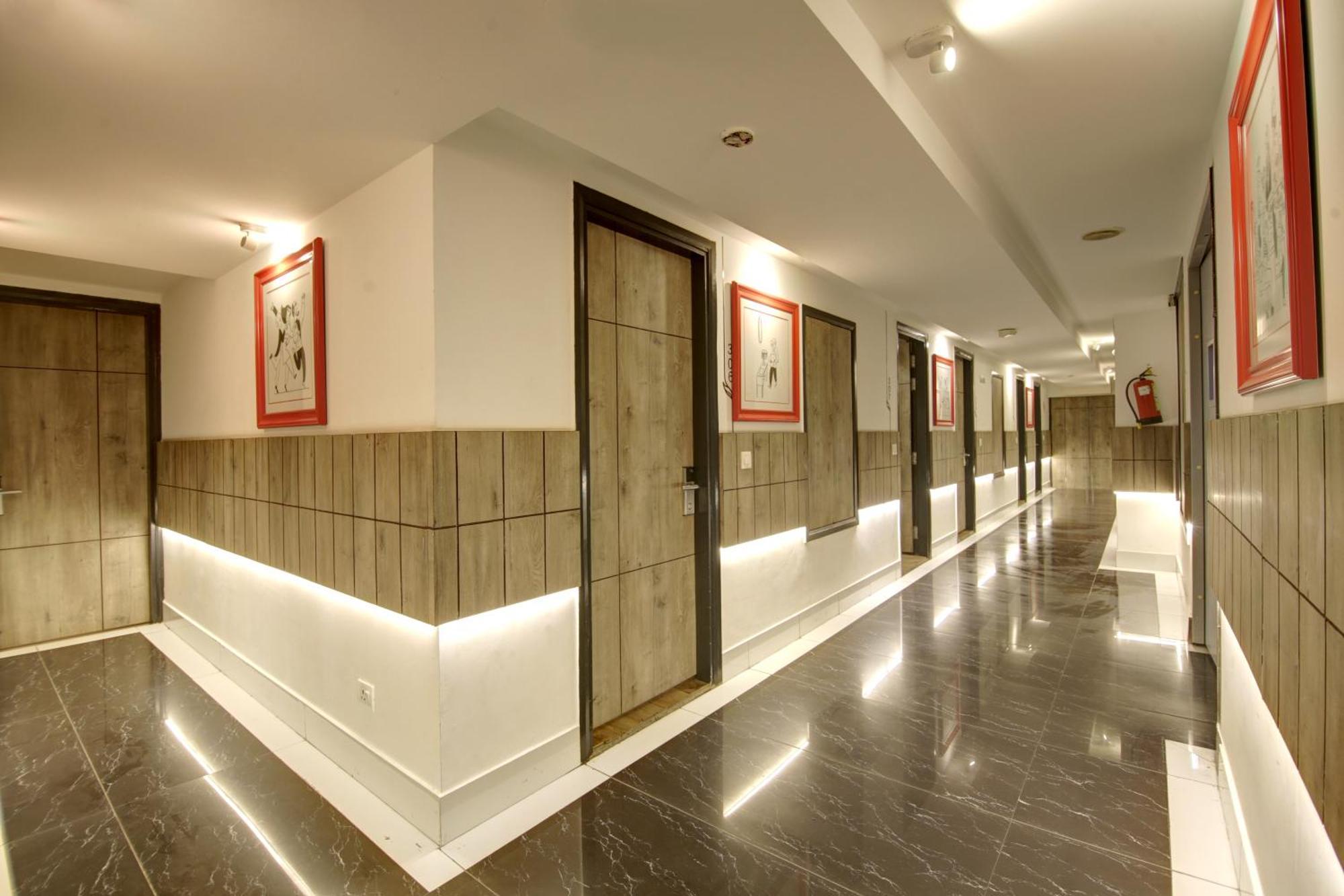 Hotel Town Pallace Inn Patel Nagar New Delhi 외부 사진
