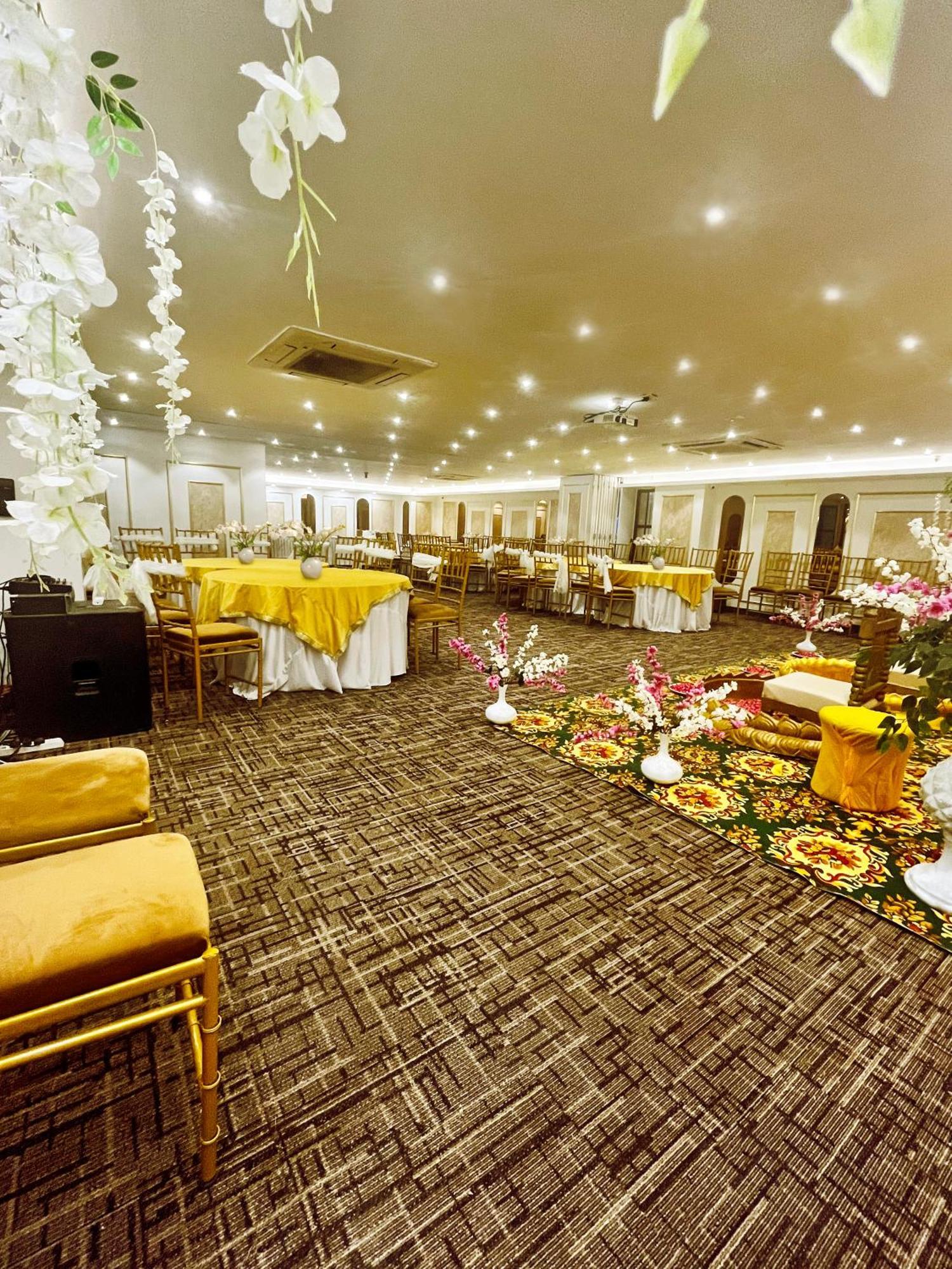 Hotel Town Pallace Inn Patel Nagar New Delhi 외부 사진